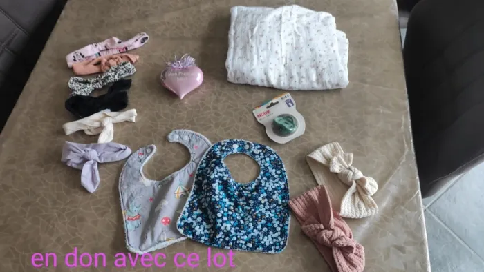 Lot vêtements bébé fille 1 , 3 et 6 mois 🪾 hiver - photo numéro 5