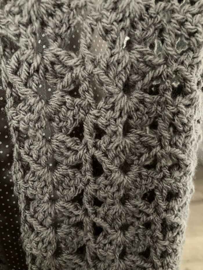 Écharpe crochet fait main - photo numéro 5