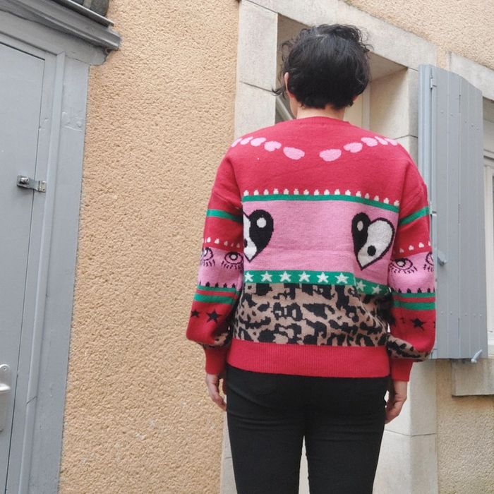Superbe pull neuf - photo numéro 3