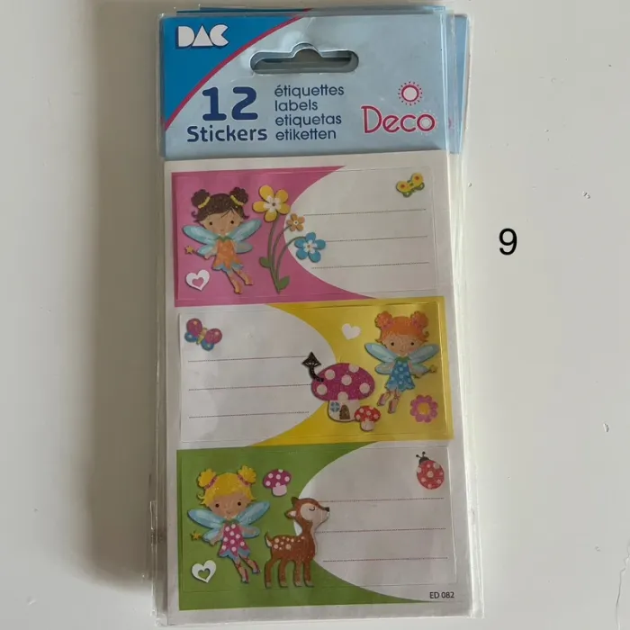 Stickers cahier fournitures - photo numéro 10