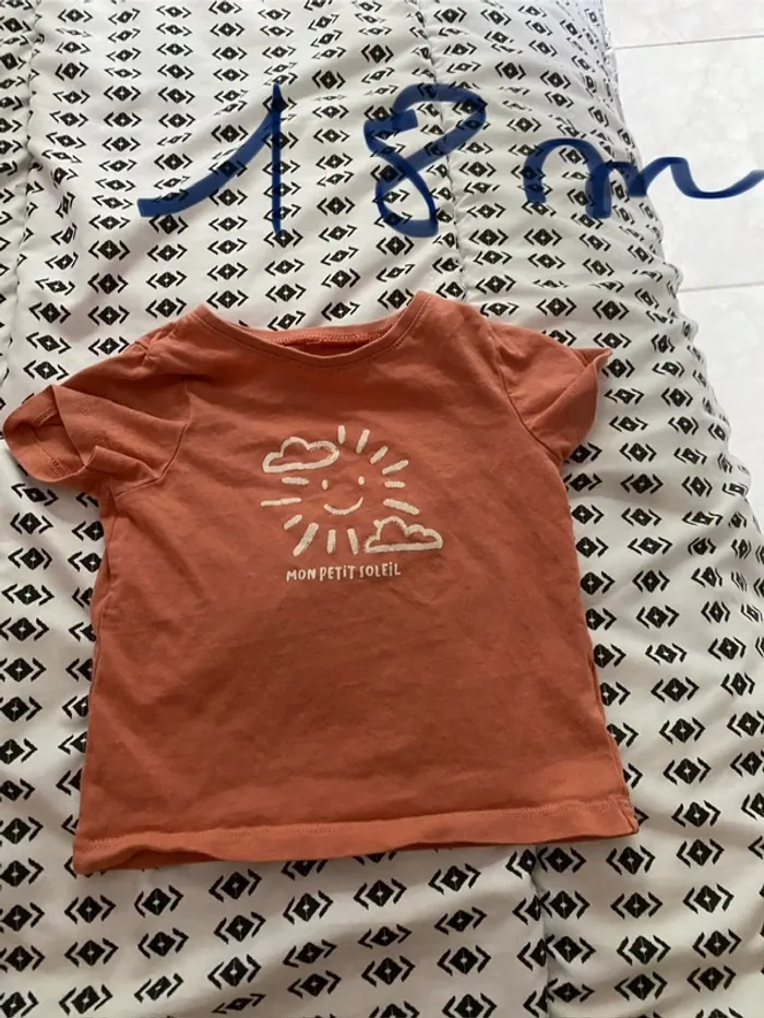 Tee shirt