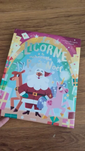 Livre la licorne a la rescousse du père noël
