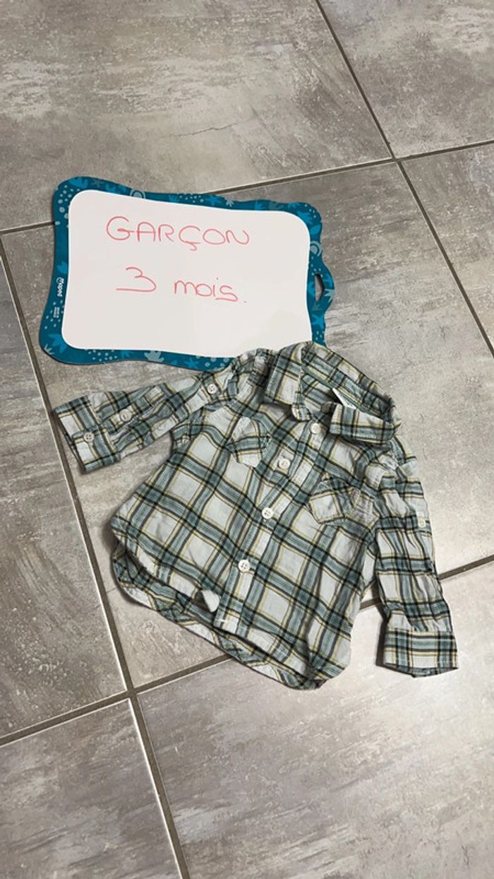 Chemise 3 mois - photo numéro 2