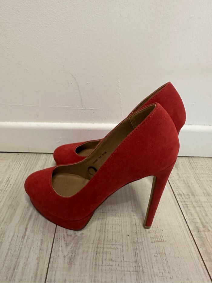 Paire de Talons taille 38 - photo numéro 2