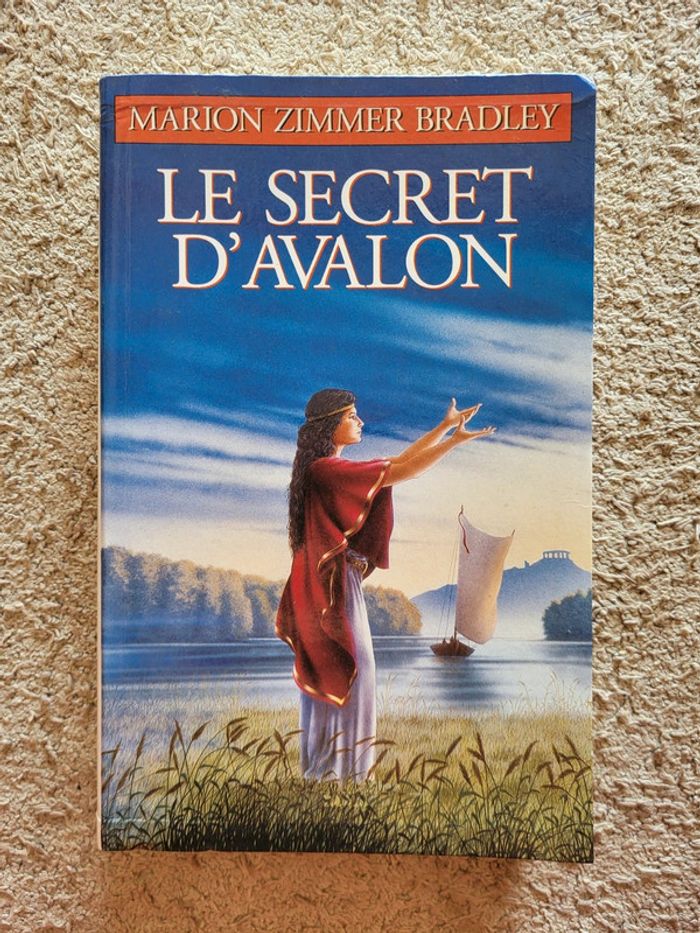 Livre Le secret d'Avalon de Marion Zimmer - Mythes celtiques
