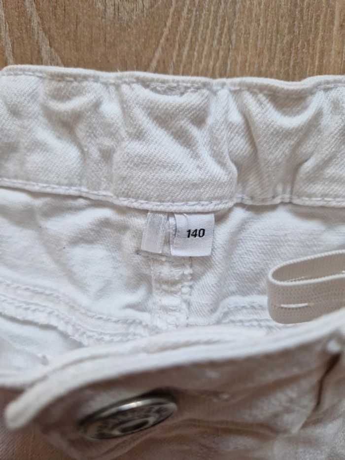 Short fille C&A en jean blanc 140 - photo numéro 3