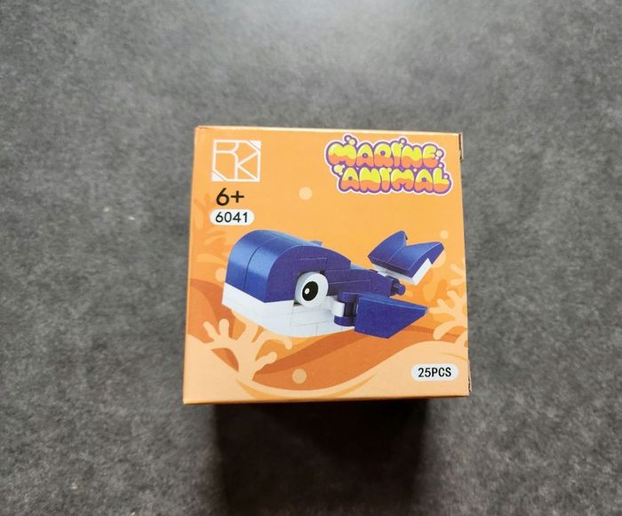 Baleine à construire