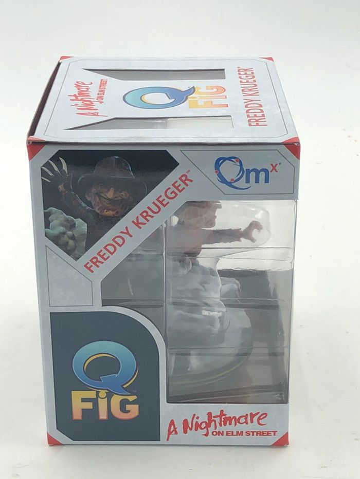 Figurine Q Fig A Nightmare on elm Street Freddy Kruegger neuf - photo numéro 4