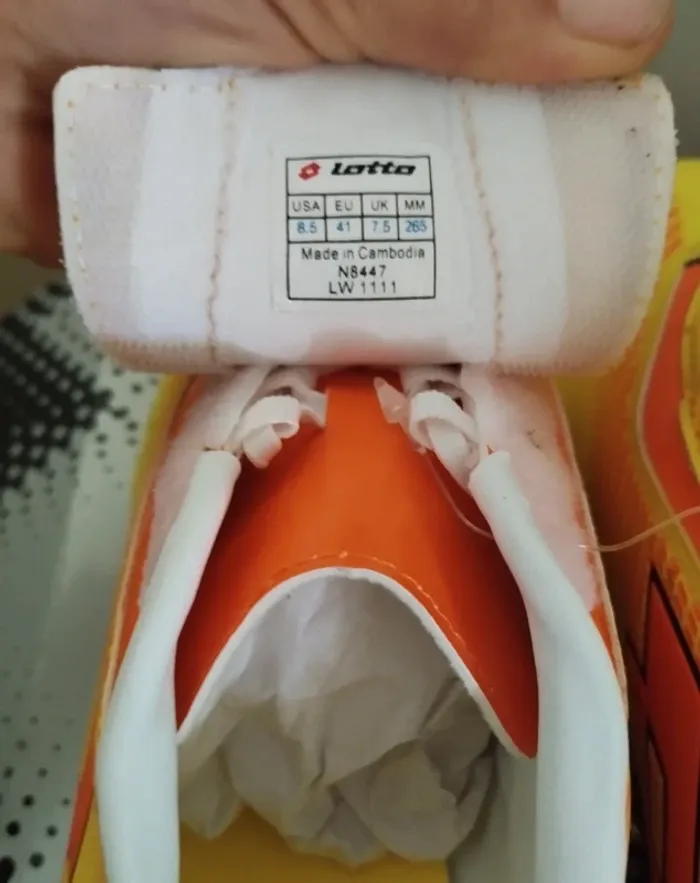 Chaussures de Football Lotto Zhero Gravity pointure 41 - photo numéro 7