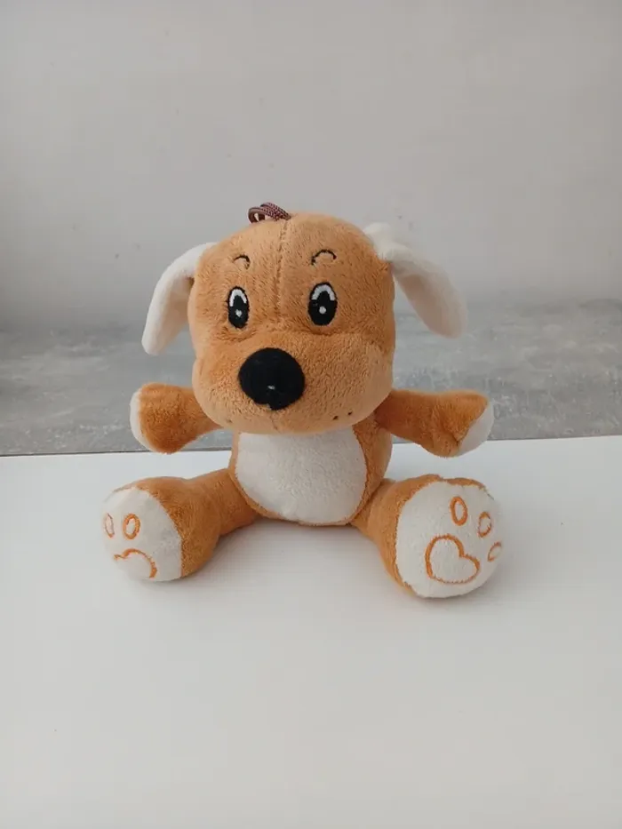 Peluche chien