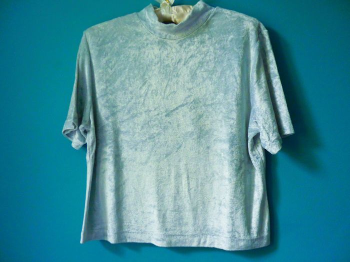 Pull femme 36 S velours argent TBE manches longues