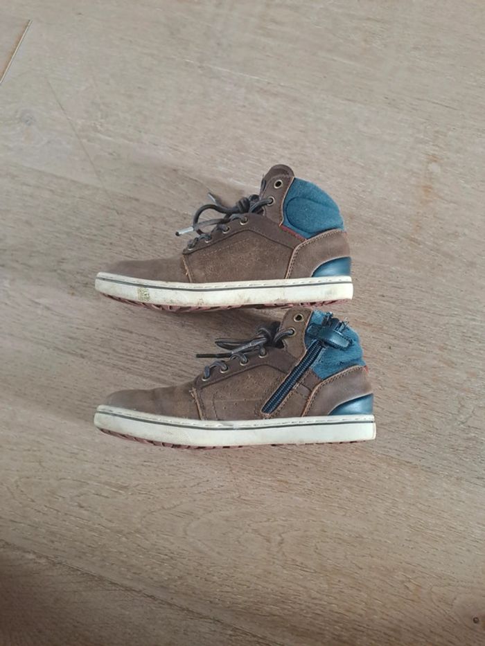 Chaussure garçon taille 33 - photo numéro 5