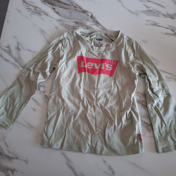 Levi's T-shirt kaki  taille 24M