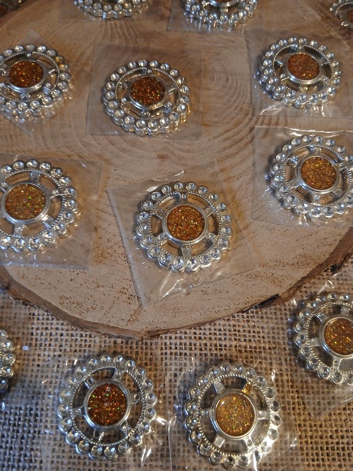 Lot de 22 cercle rondelles argenté paillettées orange accessoires loisirs créatifs bijoux ou autre - photo numéro 2