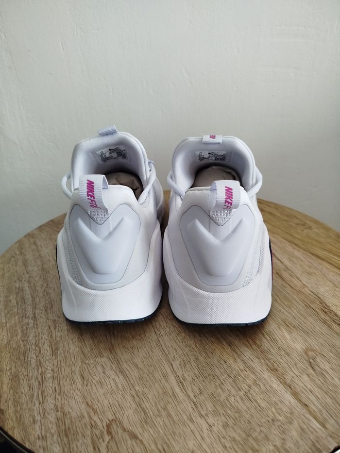Baskets Nike T 42 - photo numéro 7