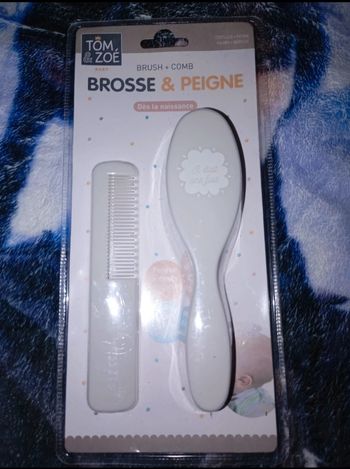 Brosse et peigne