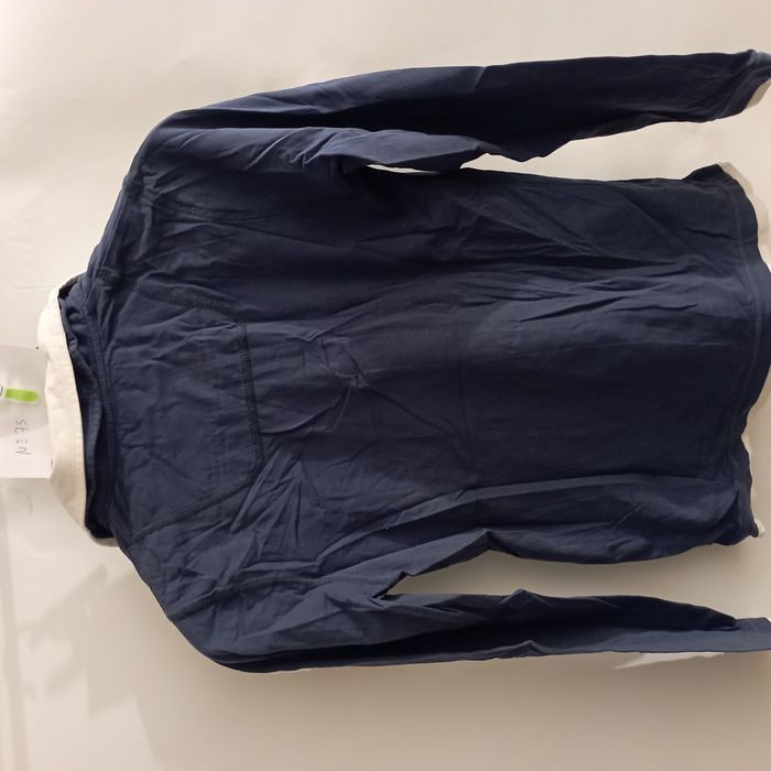 pull bleu foncé 12 ans