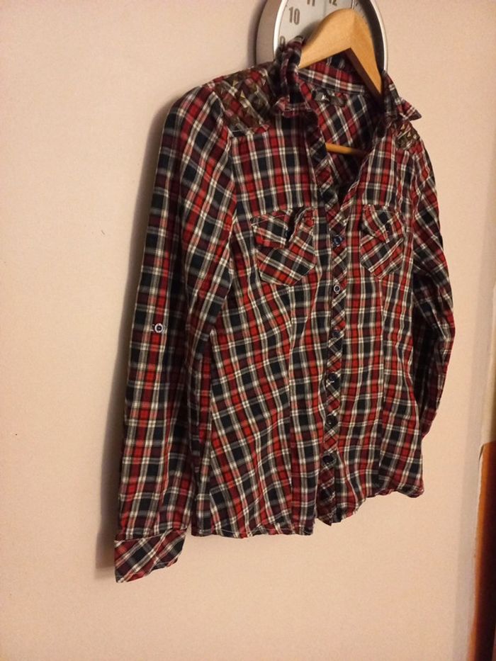 Chemise à carreaux rouges 🩷 - photo numéro 2