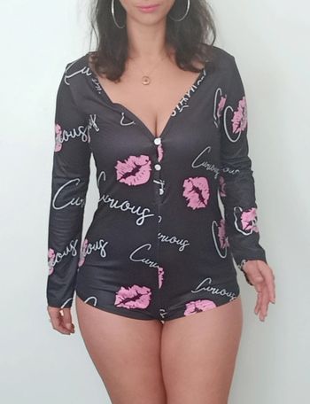 Body manches longues décolleté a boutons 36