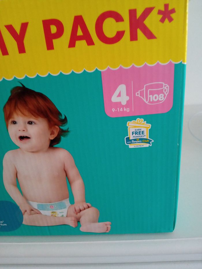 Pampers  108 couches taille 4 - photo numéro 2