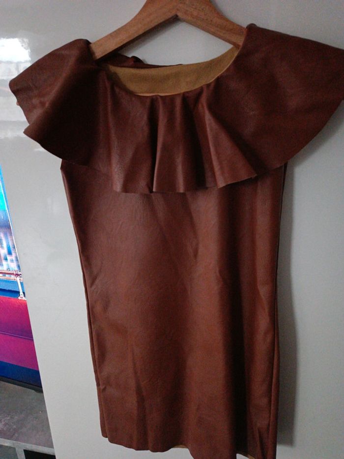 🍁 ROBE cuir Camel à volants - photo numéro 2