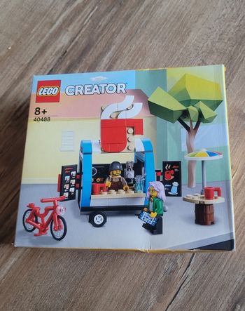 Stand de café lego 40488
