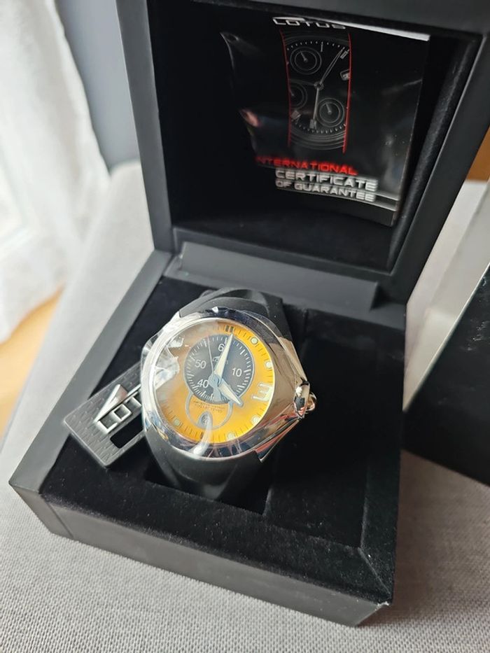 🔥Montre Lotus 48mm 💫