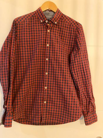 Chemise à carreaux