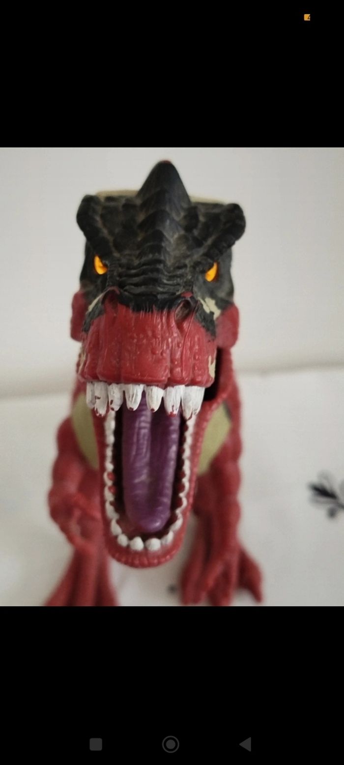 Tyrannosaure Rex rouge et noir articulé lumineux et sonore Chap Mei Plastic Toys - photo numéro 4