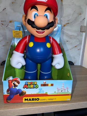 Super Mario