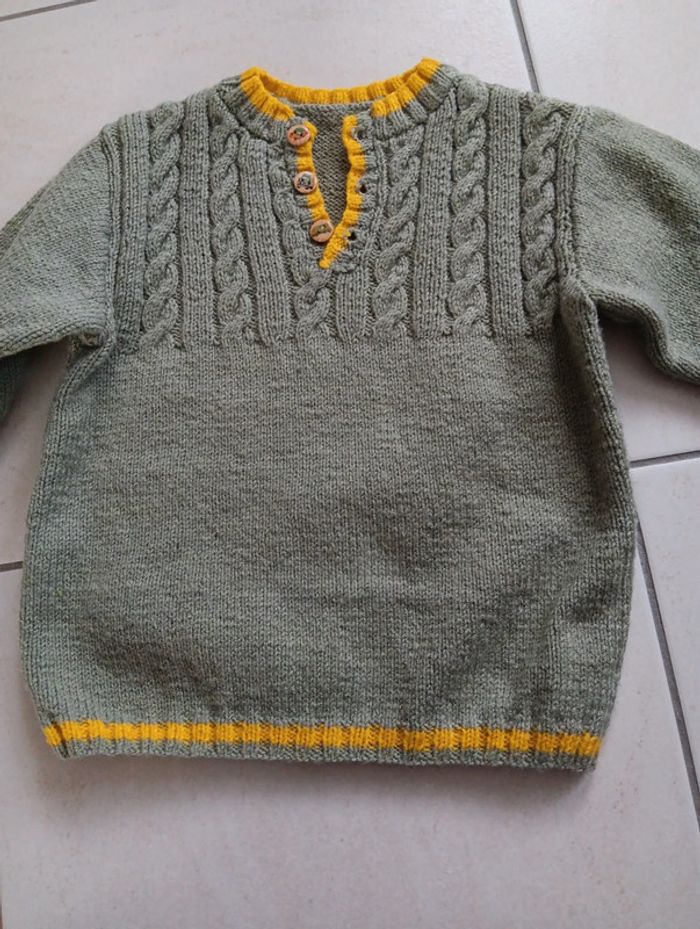 Pull fait main taille 8 ans - photo numéro 2