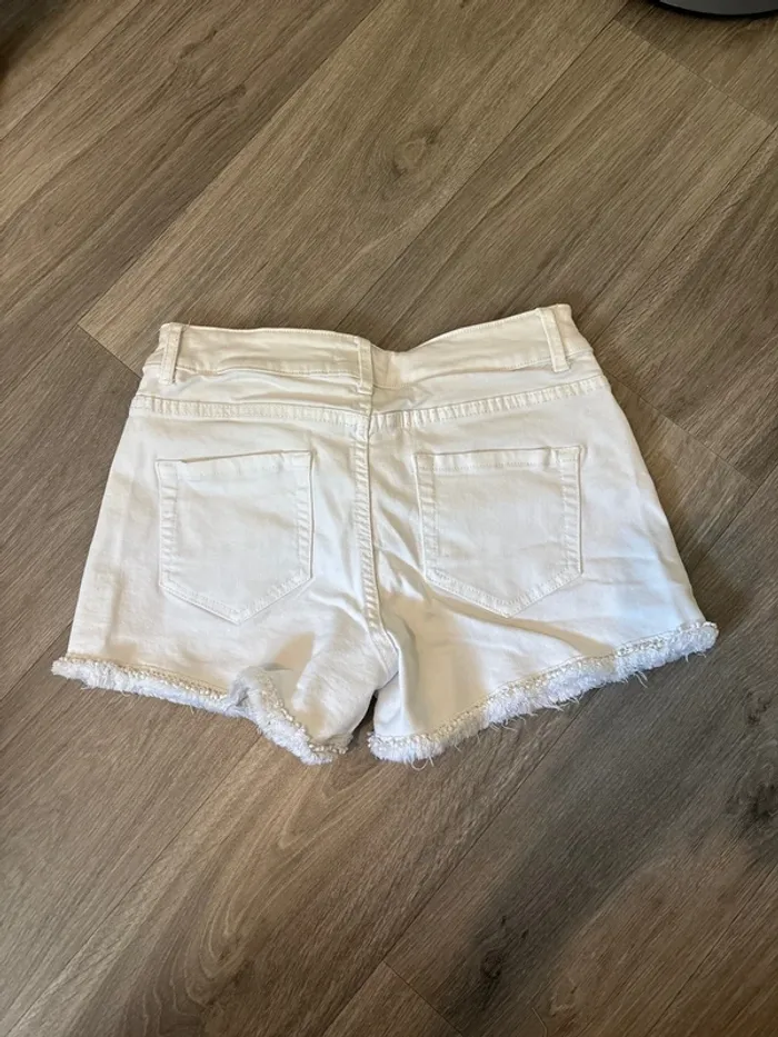 Short à frange - photo numéro 2