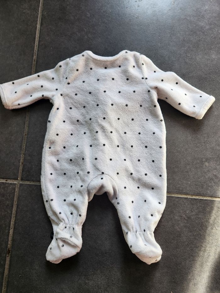 Pyjama velours Minnie taille 1 mois - photo numéro 3