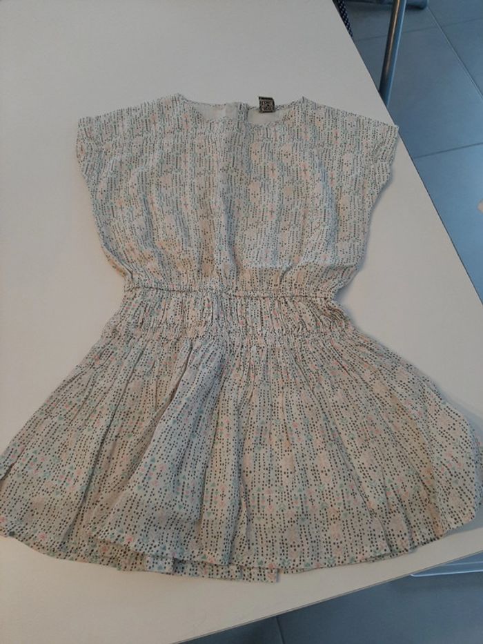 Robe tape a loeil 5ans fille