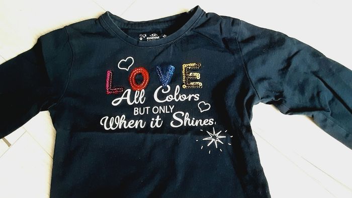 Vêtement fille tee-shirt manches longues bleu marine Love super U taille 4 ans - photo numéro 2