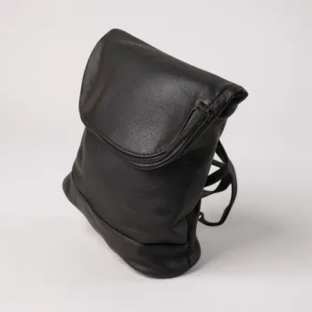 Sac à dos noir chic et pratique neuf