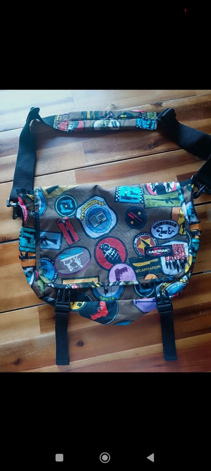 Sac Eastpak bandoulière