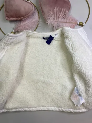 Veste fourrée fille (neuf) - Taille 5 ans