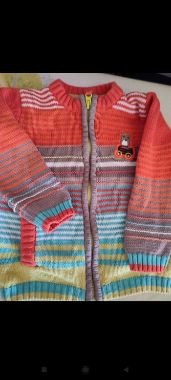 Gilet taille 6 mois garçon