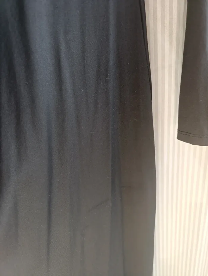 Robe longue noire - photo numéro 4