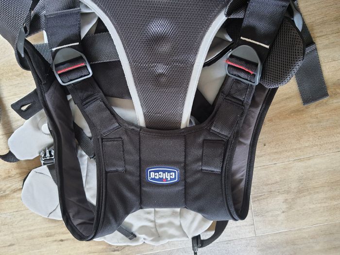 Porte bébé Chicco - photo numéro 9