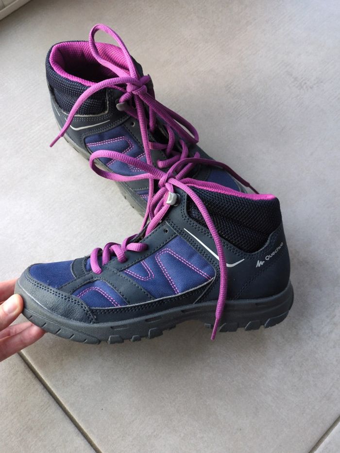 Chaussures de randonnée neuves T35 - photo numéro 2