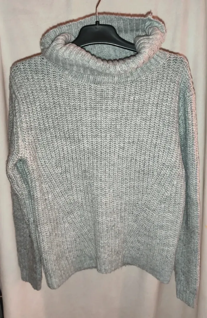 Pull gris 10ans