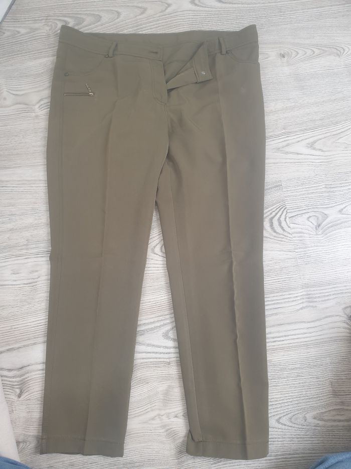Pantalon femme kaki