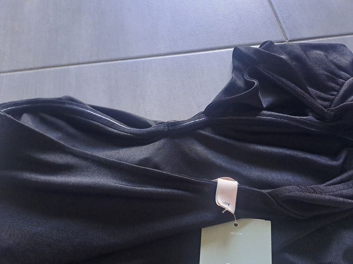 Top Asymétrique noir Neuf H&M Taille M - photo numéro 9