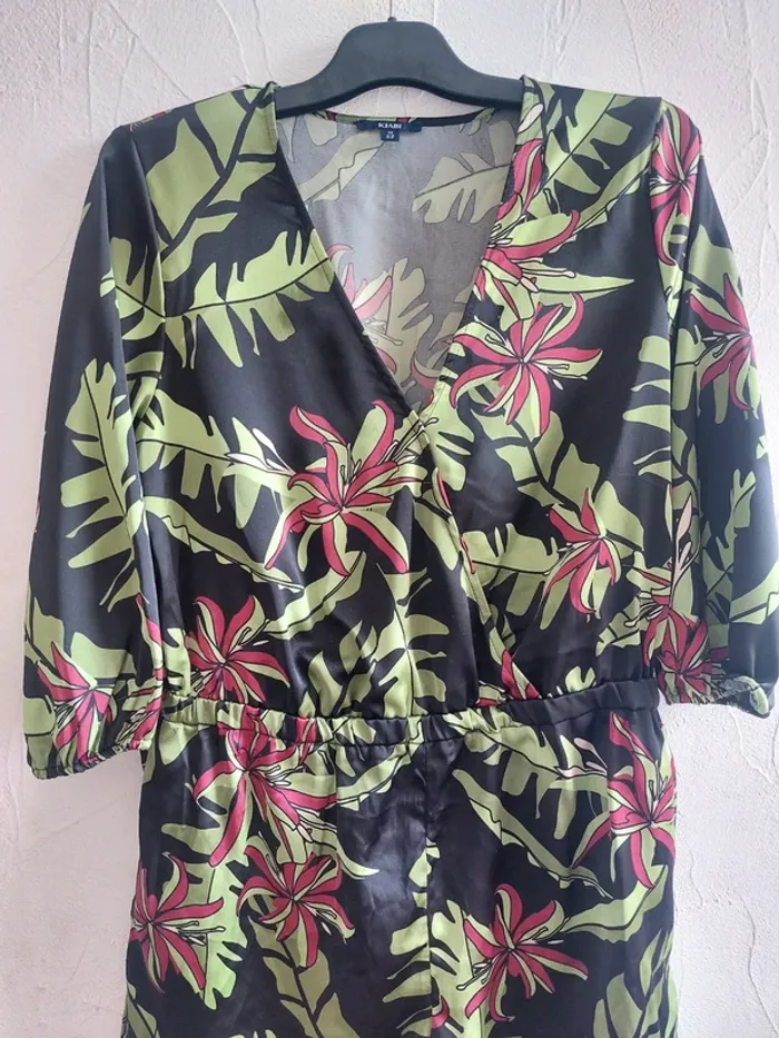 Combishort imprimée à fleurs Taille 42 - photo numéro 2