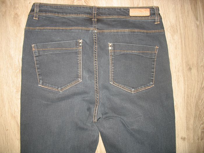 JEAN DROIT BLEU FONCE "GRAIN DE MALICE" - TAILLE 42 - n°04 - photo numéro 4