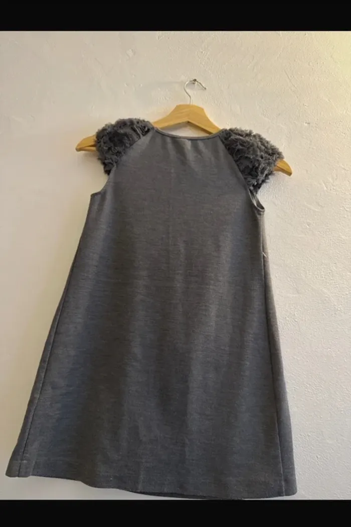 Robe Zara 9/10 ans - photo numéro 4