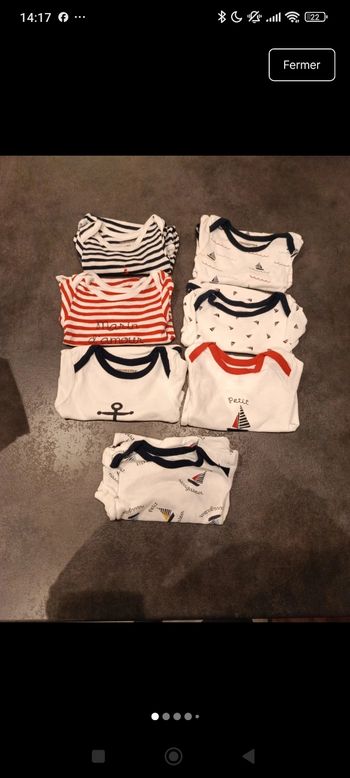 Lot de 7 bodys manches courtes 12 mois 
