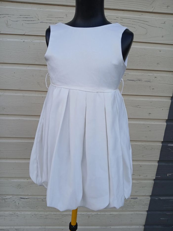 robe chic, taille 4/5 ans - photo numéro 2